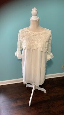 Simply Couture Top Size XL New with Tags